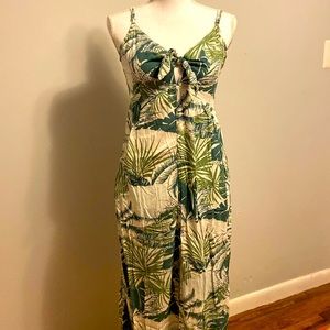 Tropical print jumpsuit with pockets